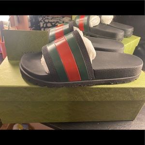 Men’s Gucci slides